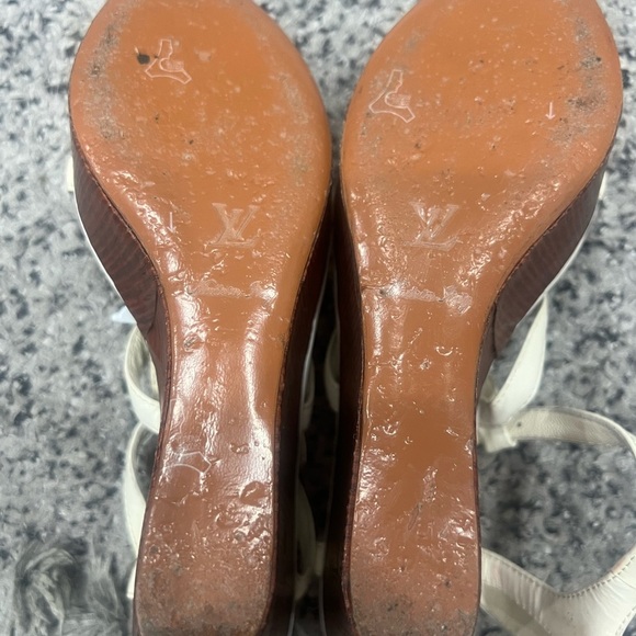 LOUIS VUITTON Wedge Sole Patent Leather Sandals Big Icon Thick - Picture 10 of 12
